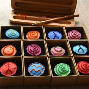 Broches