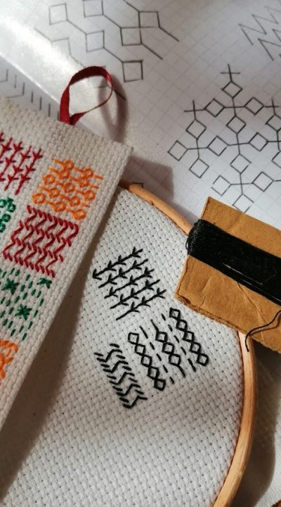 Broderie-meditative-blackwork